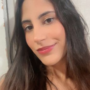 Patrícia, Babá em Condado