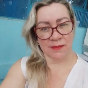 Fernanda, Babá em Cambé