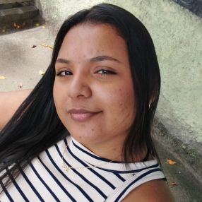 Vitoria, Babá em Sapé