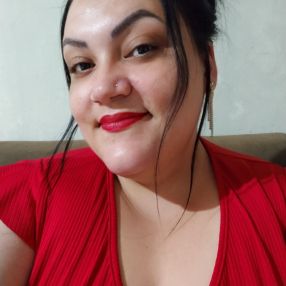 Thaís, Babysitter in Poá