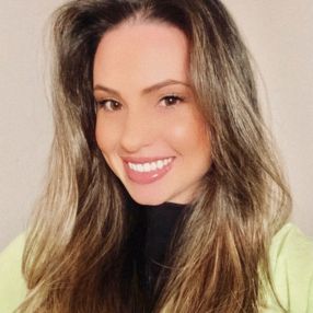 LETÍCIA, Babá em Coxim