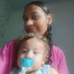 LARISSA, Família em São Vicente