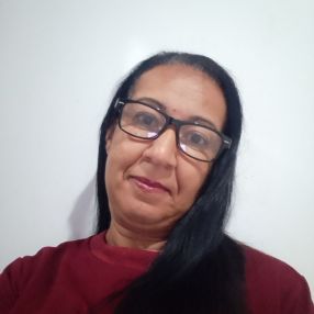 Vania, Babysitter in Ibiúna