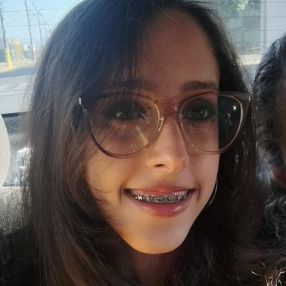 Isabele, Babá em Portão
