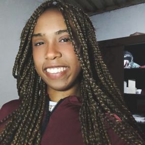 Evelyn, Babá em Lagoa da Prata