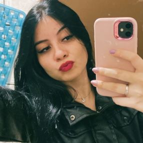 Larissa, Babá em Itapeva