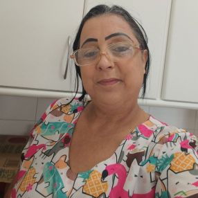 Rose, Babysitter in São Paulo