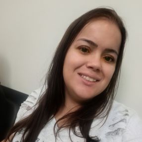 Fabiana, Babá em Mogi-Guaçu
