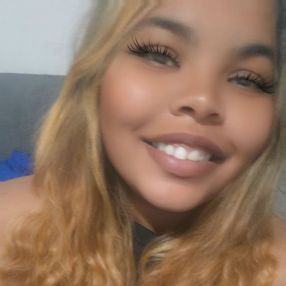 Carolini Christina, Babysitter in Poá