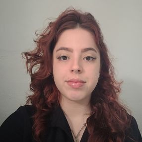 Brenda, Babá em Arcos