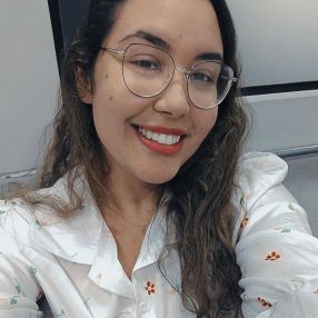 Letícia, Babá em Lençóis Paulista