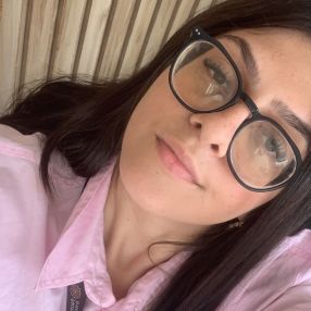 Isabely, Babá em Fortaleza
