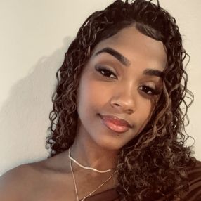 Derielly, Babá em Sooretama