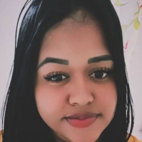 Valeria, Babá em Limoeiro