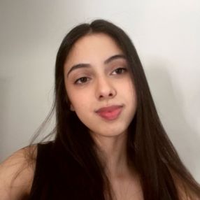 Lara, Babá em Pedreira