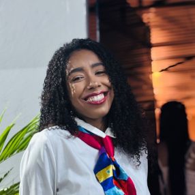 Thays, Babá em Rio das Ostras