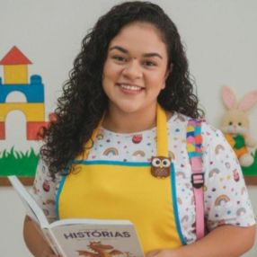 Maria, Babá em Maceió