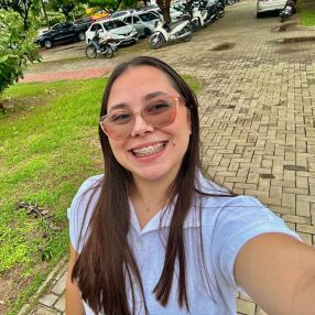 Cintia, Babá em Iguatu