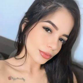 Géssica, Babá em Cabedelo