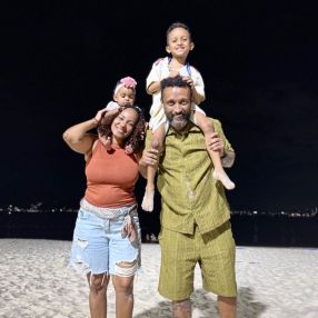 Karla, Família em São Gonçalo