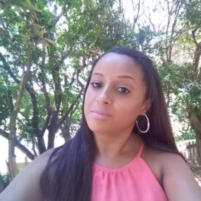 ARIANA, Babysitter in São Paulo