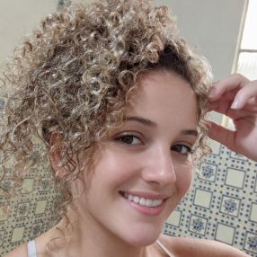 Sabrinne, Babá em Belo Horizonte