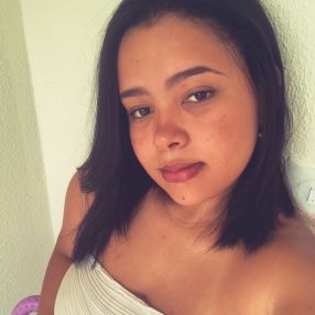 Laysla, Babysitter in Guanambi