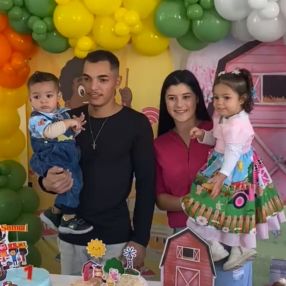 Camile, Family in Itapoá