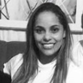 Keila, Babá em Canoas