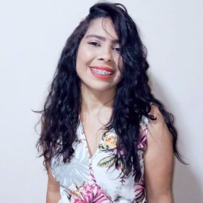 Leticia, Babá em Contagem