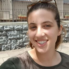 Carolini, Babá em Jacutinga