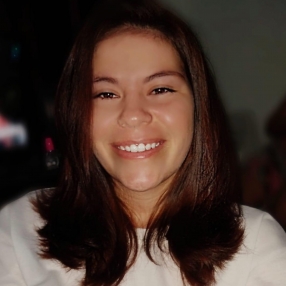 Elizangela, Babá em Pentecoste