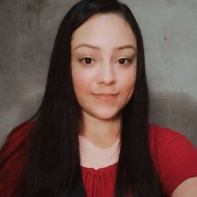 Renata, Babá em Caucaia