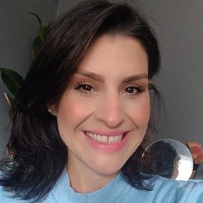 Natalia, Babá em Campo Bom