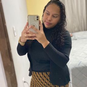 Juliana, Babá em Viana