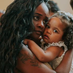 Thayná, Família em Lins