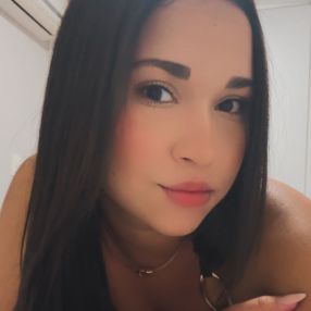 Danyella, Babá em Londrina