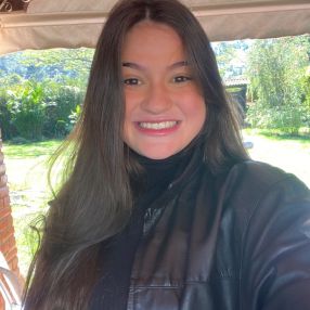 Ana, Babysitter in Porto Velho