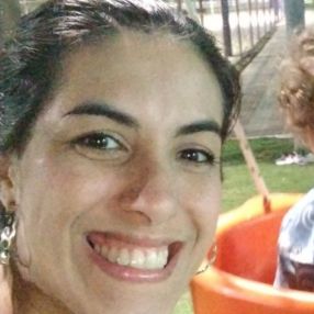 Ranna, Babá em Maricá