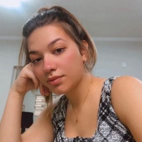 Stephanie, Babá em Itapeva