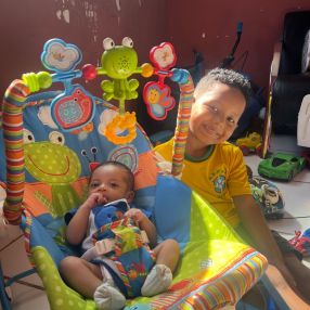 Leandra, Family in Coronel Fabriciano