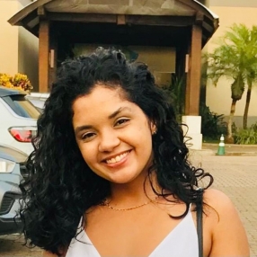 Priscila, Babá em Barreiras