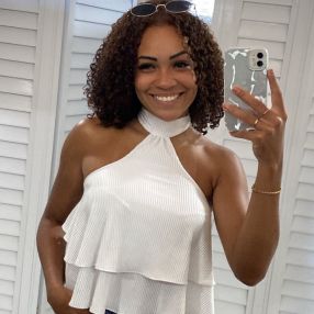 Thamires, Babá em Serra