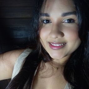 Jessica, Babá em Chapadão do Sul