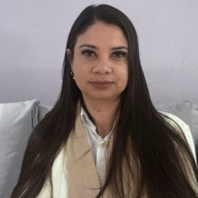 Erlaine, Babá em Barueri