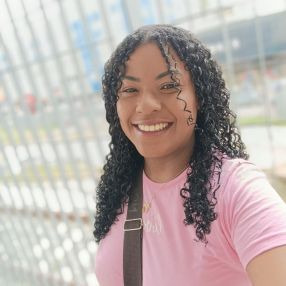 Janaina, Babá em Francisco Morato