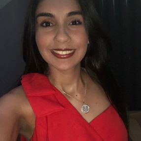 Luana, Babá em Uberlândia
