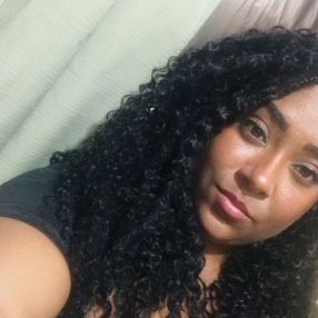 Priscila, Babá em Lauro de Freitas