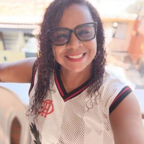Aline, Babá em São Gonçalo