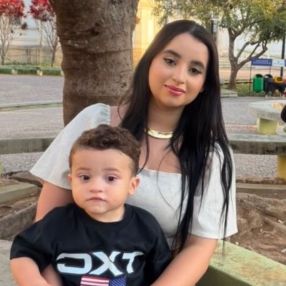 Larissa, Família em Bom Despacho